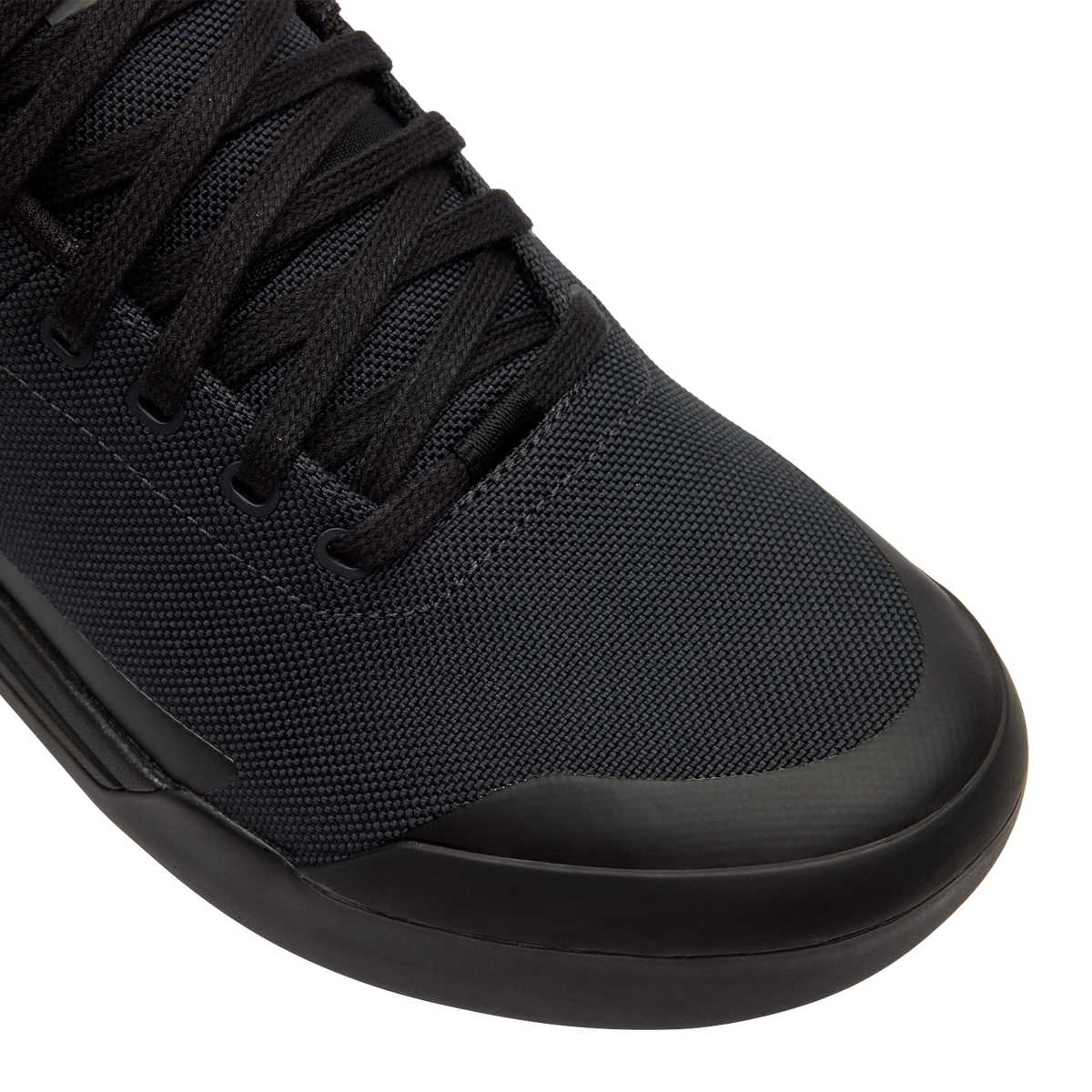 Union Canvas Mid Shoes